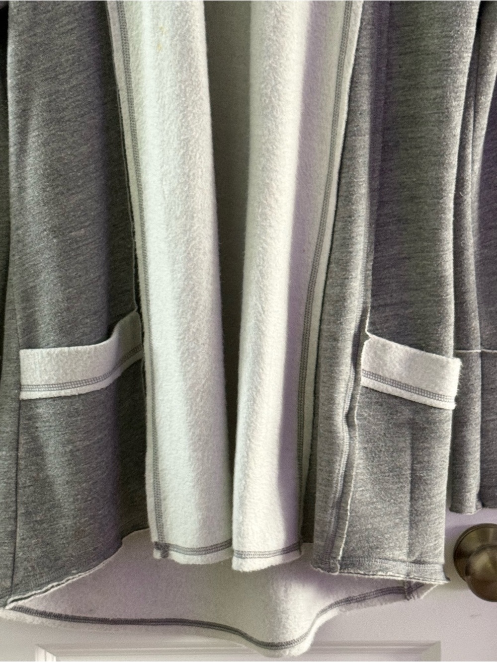 Hard Tail XS Gray Open Front Cardigan With Pockets & Contrast Trim - Picture 9 of 9